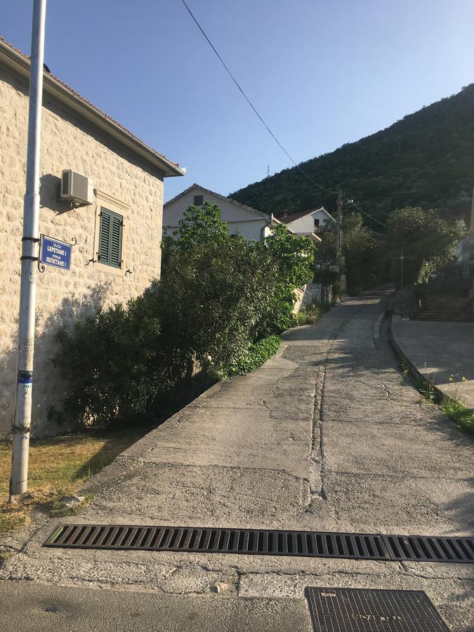 Tale House Montenegro تيفات المظهر الخارجي الصورة